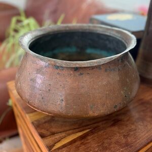 Large Antique hammered copper bowl shape vessel with rim